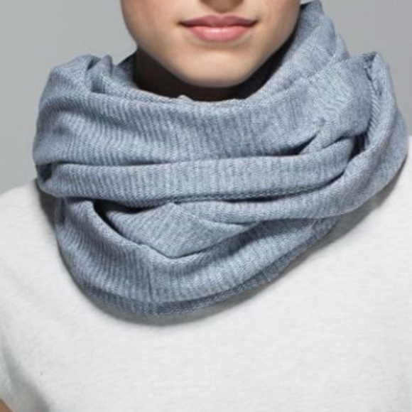 LULULEMON Reversible Stripe Vinyasa Scarf Heathered Blue Grey Rulu Fabric - Picture 6 of 9